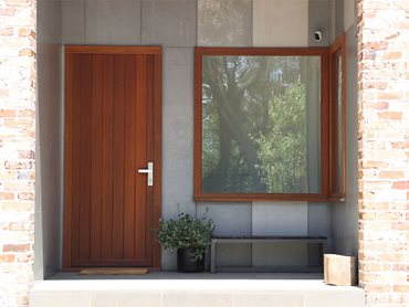 All window and door frames as well as the entrance door were made from the self-extinguishing Manilkara Bidentata timber